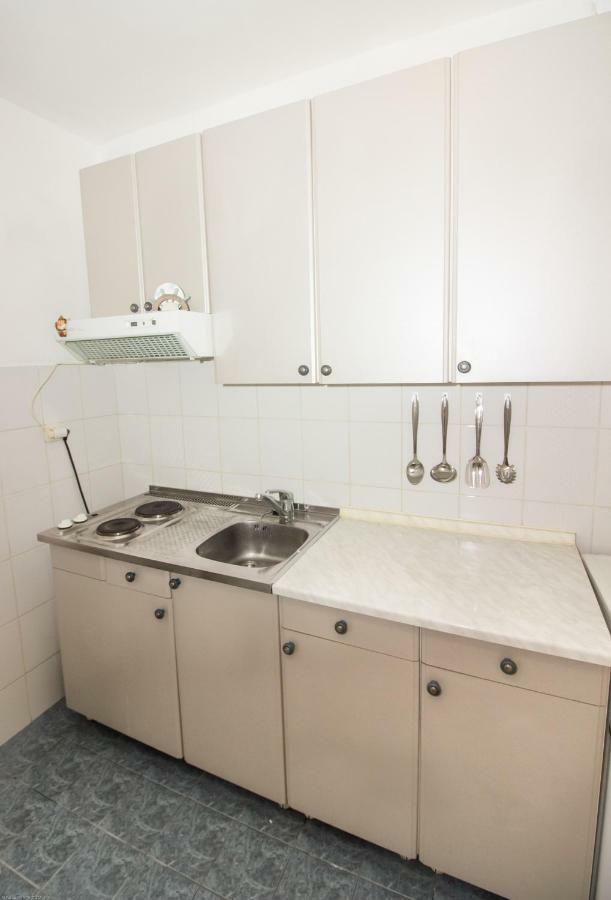 Apartments Kuca Mala Спліт Екстер'єр фото